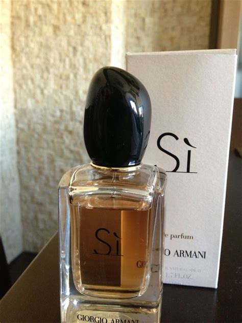 I got this for christmas last year and just used the last of it this week. Eladó: Giorgio Armani Si EDP 50ml