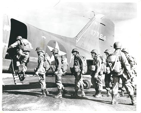From A Photographer In The 101st Airborne 1942 44 Rwwiipics