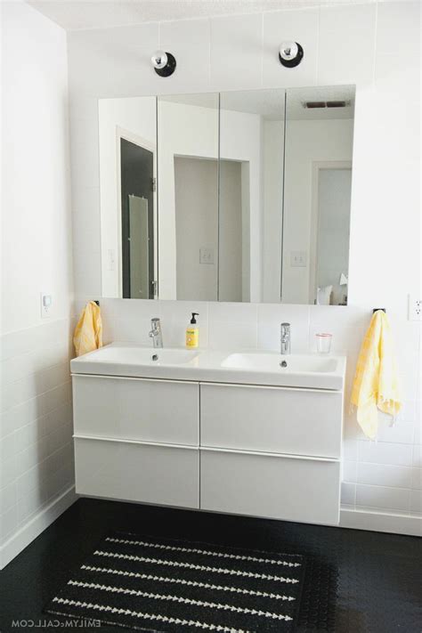 D bath vanity in white with cultured marble vanity top in white with white basin the 30.5 in. Ikea High Gloss White Master Bathroom With IKEA GODMORGON ...