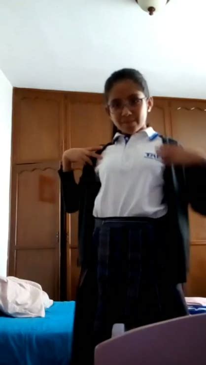 Despues De Clases Se La Llevan A Casa Aparte VIDEOS COLEGIALAS XXX