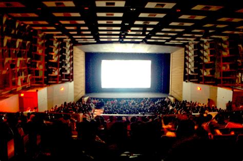 Here Are 10 Reasons Why Many of You Aren’t Going to Movie Theaters
