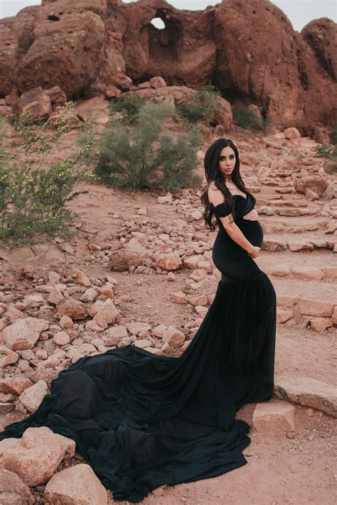 In glamour photography it is exactly the reverse. Maternity Gown Wardrobe - The Babymoon Photographer
