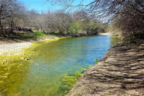 10 Best Hikes In San Antonio For Getting Out Into The Sunshine