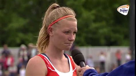 Nederland gaat terug naar eigen helft. Interview Caia van Maasakker - YouTube