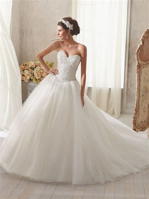 Traumhafte plus size brautkleider von morilee! Brautkleider im unteren Preissegment | miss solution ...