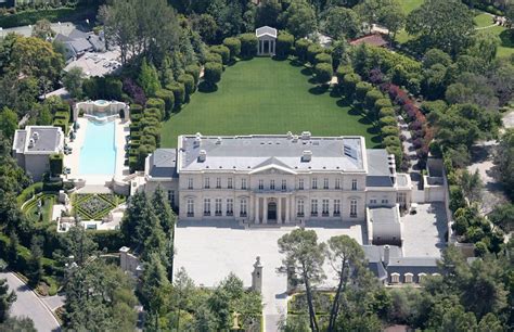 Warner's house in beverly hills. Tamara Ecclestone, David Saperstein - Tamara Ecclestone ...