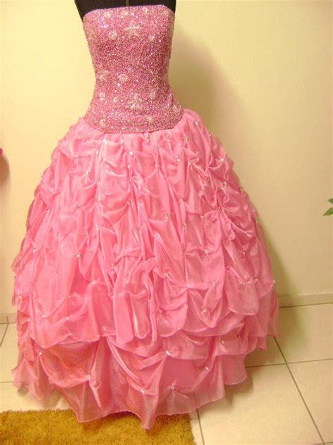 Dioni Representando Cantinho da Beleza: vestido para ...