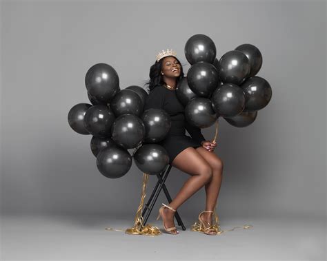 25th Birthday Photoshoot Black And Gold With Balloons And Crown