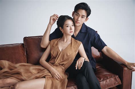 Kim Soo Hyun And Seo Ye Ji Talk About Their Characters In It S Okay To Not Be Okay Metro Style