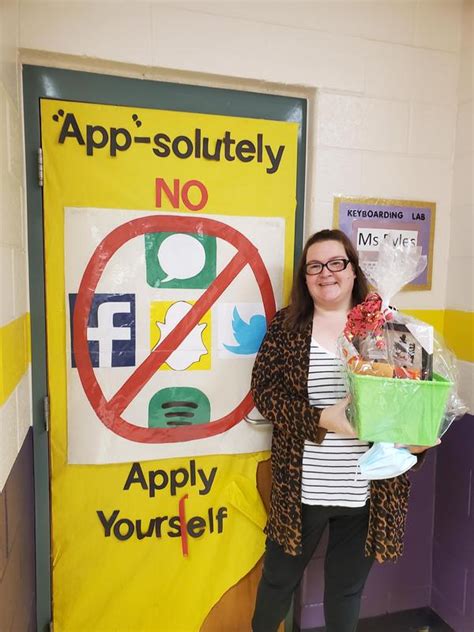 January Paraprofessional Of The Month Crawford County Elementary School