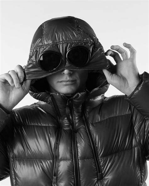 Medium Down Hooded Goggle Jacket Cp Company Outerwear Jackets Green