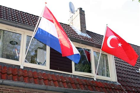 In het land is bijzonder veel. Rotterdam krijgt nieuwe wijk gericht op Turkse gemeenschap ...