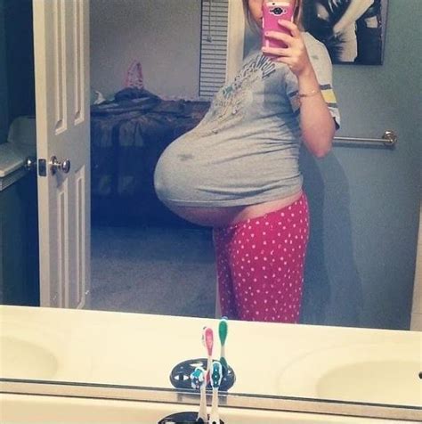 List 105 Pictures Pictures Of Pregnant Women S Bellies Completed