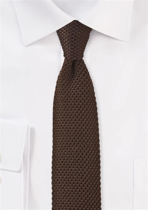 Solid Color Knitted Silk Tie In Coffee Brown Bows N