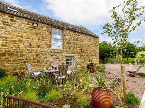 2 Bedroom Barn In Northumberland Hexham Dog Friendly Holiday Cottage