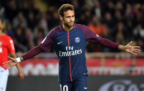 Neymar to psg live transfer updates: Barcelona Players Furious At PSG Star Neymar For Wanting ...