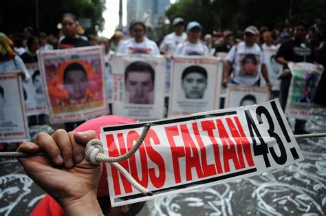Caso Ayotzinapa 8 Militares Salen De Prisión Enfrentarán Proceso En