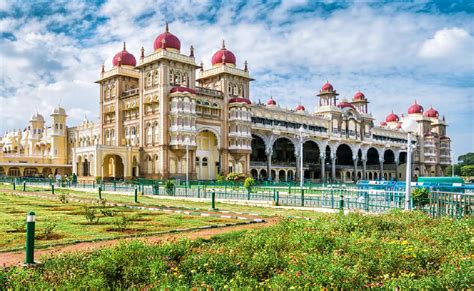 Mysore Tourism India Places Best Time And Travel Guides 2021