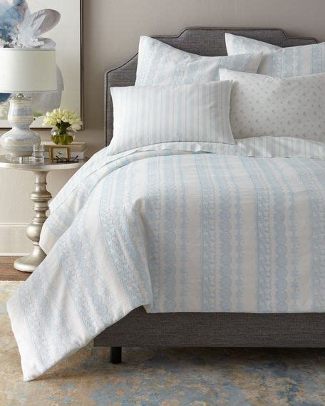 I am an author, designer, and entrepreneur. Rachel Ashwell Boho Bedding | Boho bedding, Comforter ...
