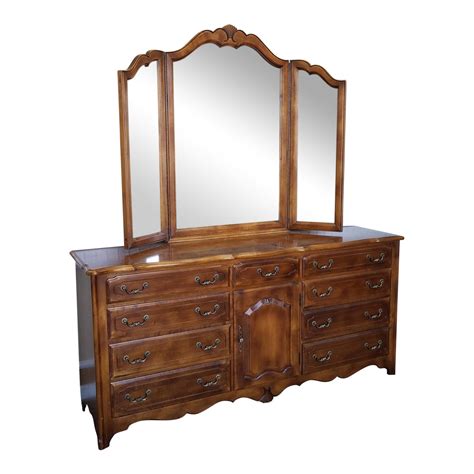 Shipping is not included in the price, please contact us for details before purchasing store item #: Ethan Allen French Country Bedroom Triple Dresser & Tri ...