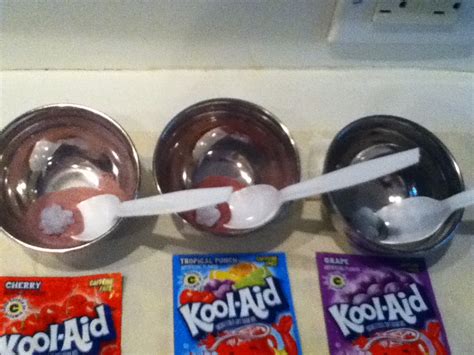 Brush hair well to remove any tangles. DIY Teen Fun: Kool Aid Hair Dye Part 1