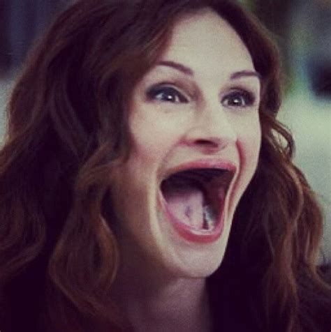 23 LOL Pictures Of Celebrities Without Teeth That Will Definitely Amuse You