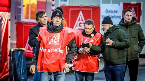 A community for 11 years. Seppelfricke wird bestreikt | News | IG Metall NRW