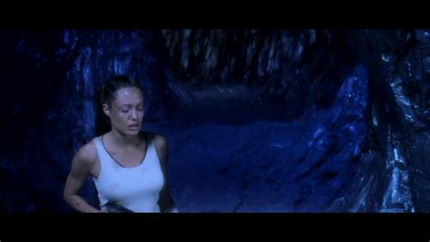 Angelina Jolie As Lara Croft In Lara Croft Tomb Raider The Cradle Of
