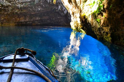 Melissani Cave Kefalonia Greece Places To See Kefalonia Greece
