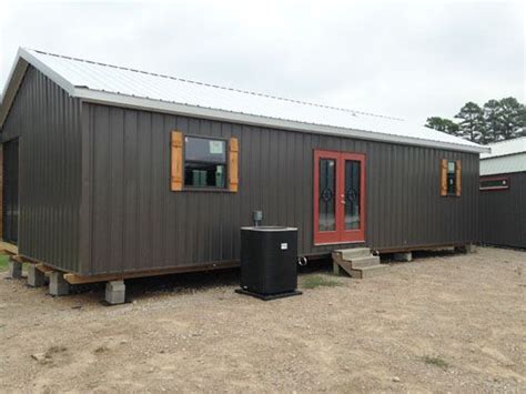 We wouldn't mind winter so much if we were spending the colder months in one of these cozy modern cabins designed and built for the elements. Pin by Janice Russnogle on Rodeo | Best tiny house ...