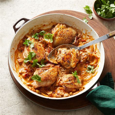 Creamy Chipotle Skillet Chicken Thighs Recipe Eatingwell