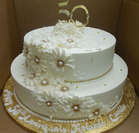 Calumet Bakery 50th Wedding Anniversary Gold Daisy Anniversary Cake