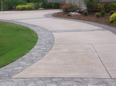 Driveway Designs To Complement Your Home Xlasphalt Xlasphalt