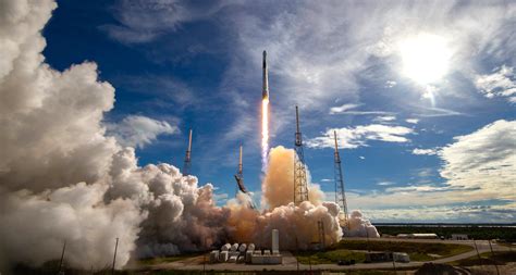 Failed spacex falcon 9 landing. IMAGES: Beautiful Shots of SpaceX Falcon 9 Rocket Launch ...
