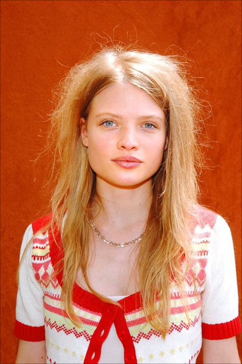 Mélanie thierry sur paris match ! Melanie Thierry photo 74 of 523 pics, wallpaper - photo #385336 - ThePlace2