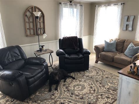 Feb 09, 2020 · cream color paint is a warm neutral wall color that fits just about every home and every room. After Paint Valspar Ivory Brown Rug Amazon | Cozy decor ...
