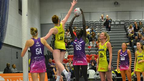 Want to learn how to play netball! Lightning Netball end Manchester Thunder's unbeaten run ...