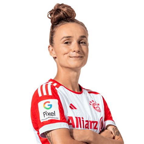 Lina Magull News And Player Profile FC Bayern Munich Women