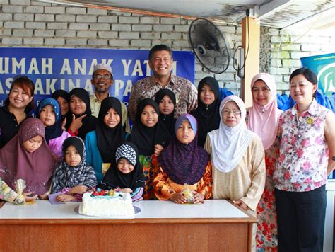 Bangunan rumah persekutuan, kota kinabalu. Festive Cheer to Rumah Anak Yatim As-Sakinah | Horizon ...