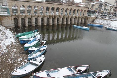 Beyşehir Gölü nde kar yağışı hayatı olumsuz etkiliyor Haberler