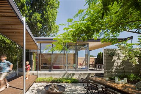 Grasshopper Courtyard Studio By Wittman Estes