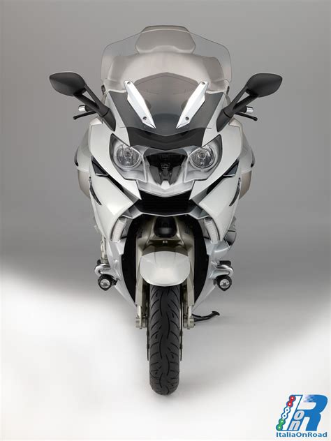 The bmw k 1600 gtl exclusive model is a touring bike manufactured by bmw. La nuova BMW K 1600 GTL Exclusive - ItaliaOnRoad - Rivista ...