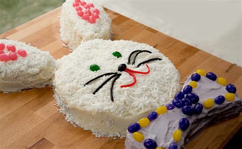 However, i think it would be adorable to use carrot cake to make this cake, especially since it's a bunny rabbit cake. Bunny Cake Recipe at GEAppliances.com