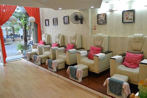 Treat Yourself Guide Da Nang Best Massage Hair Salons