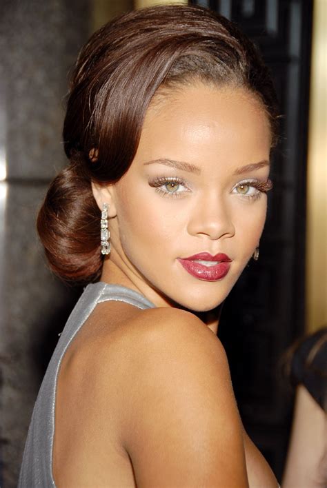 40 Rihanna Hairstyles To Inspire Your Next Makeover Sexyminajis Blog