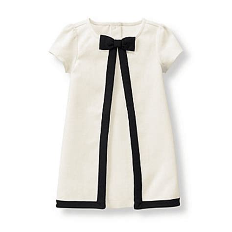 16 Beautiful Baby Dresses For The Holidays
