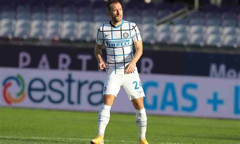 I can say the inter medical staff have been in contact with them from the start, he added, referring to denmark's medical staff. Calciomercato Inter, retroscena Eriksen: lo voleva un club ...
