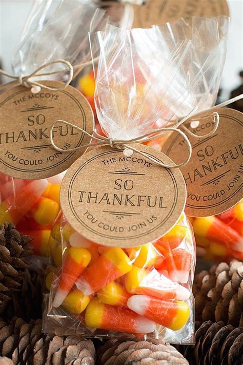 three ideas for your thanksgiving dinner party 1000 in 2020 thanksgiving party favors fall