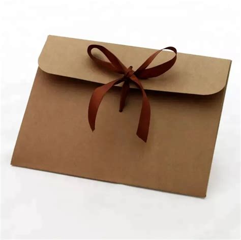 Wholesale Fancy A4 Brown Kraft Wedding Packaging Custom Paper Envelope