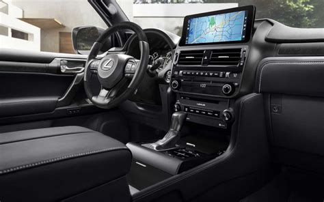 Comparison Lexus Lx 600 Ultra Luxury 2022 Vs Lexus Gx 460 Black